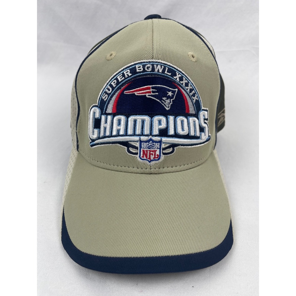 Reebok New England Patriots Super Bowl XXXIX Champions Hat Mens OSFA Green Tan